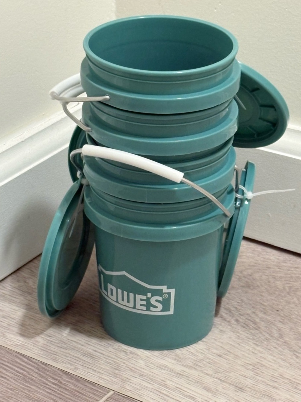Lowe's Teal Utility Bucket with Lid and Comfortable Handle 4 piece bundle.